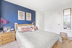 Photo 15- click for photo gallery